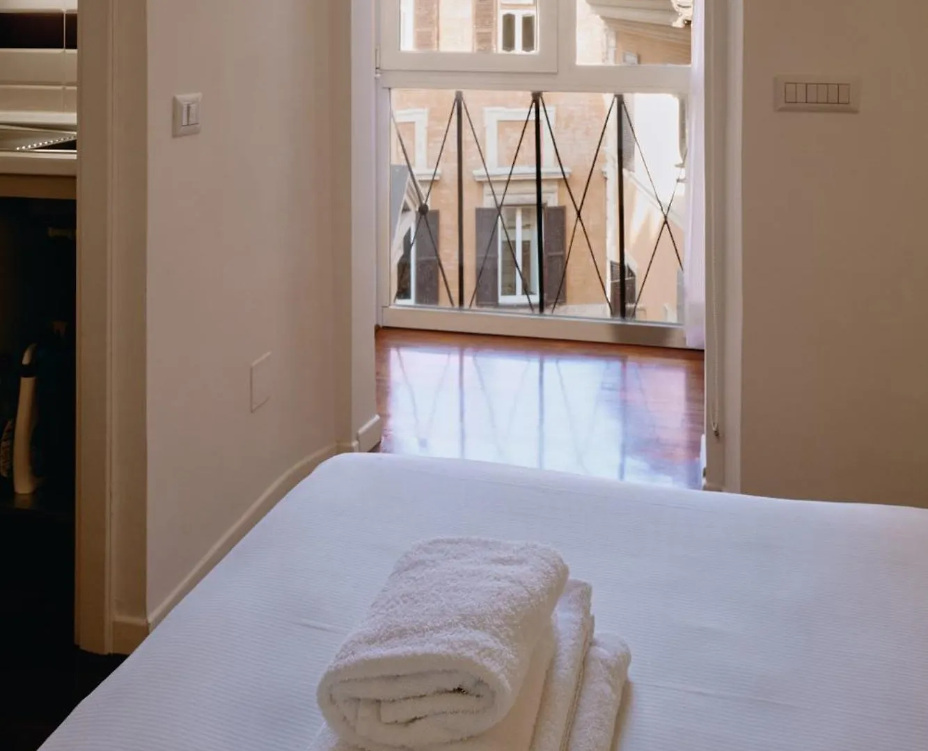 Cozy Studio Parlamento Rome