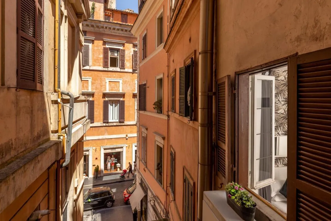 Cozy Studio Parlamento Rome