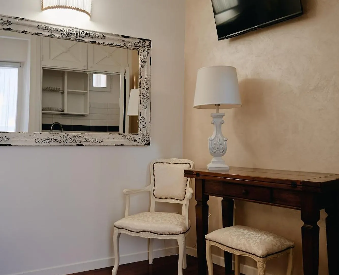 Cozy Studio Parlamento Rome Italy