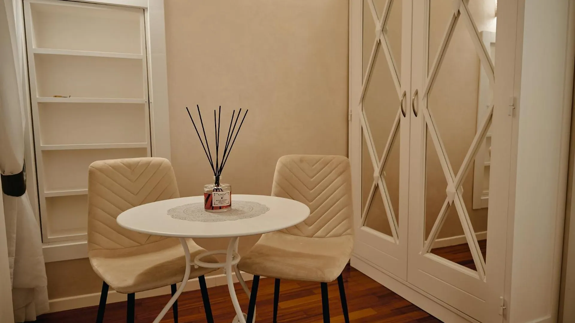 Cozy Studio Parlamento Rome Apartment