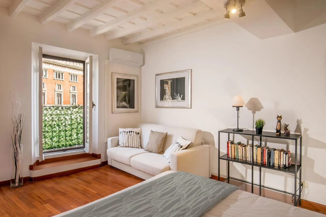 Apartment Cozy Studio Parlamento Rome Italy